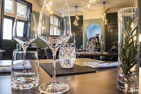 The Fleece Hotel