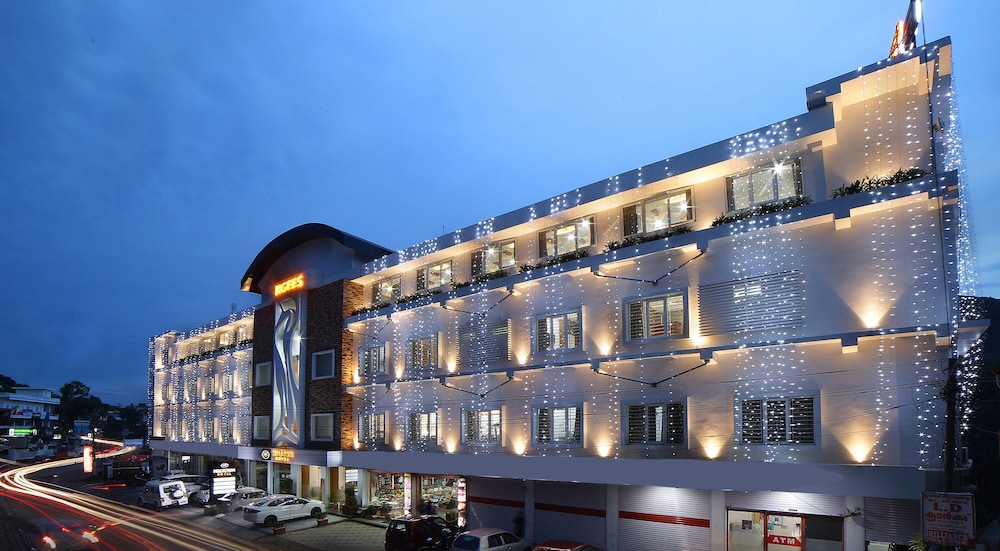 Kgees- HillTown Hotel