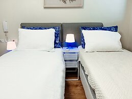 Chic in City Center by FeelHome 