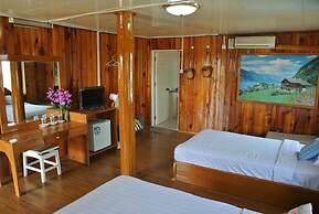 Bright hotel