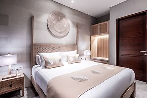 Daun Lebar Villas
