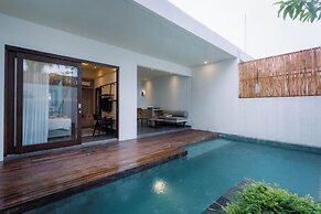 Daun Lebar Villas