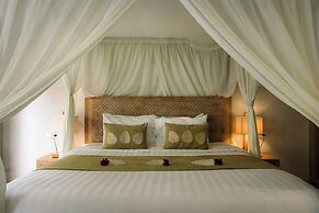 Daun Lebar Villas