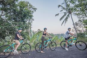 Daun Lebar Villas