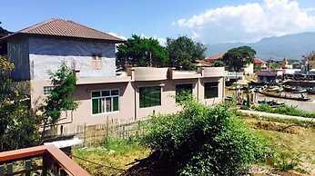 Golden Fish Motel
