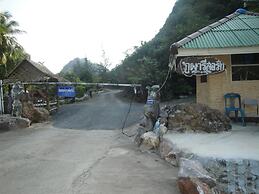 Phupha Resort