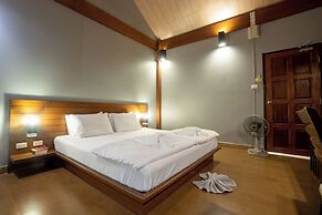 The Grace Amphawa Resort