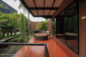 The Grace Amphawa Resort