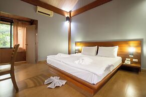 The Grace Amphawa Resort