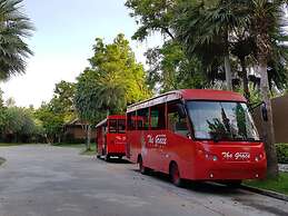 The Grace Amphawa Resort