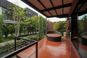 The Grace Amphawa Resort