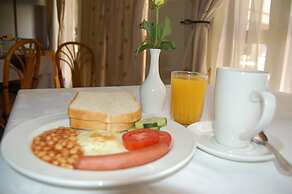 New Safari Hotel