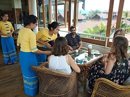 Spring Lodge Inle