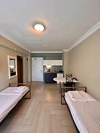 Two Seas Hotel
