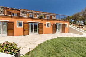 Tenuta Petra Bianca