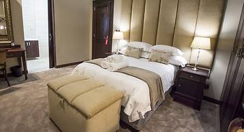 Border Hotel