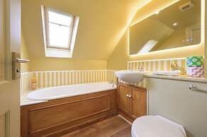 Cardross Estate Holiday Cottages