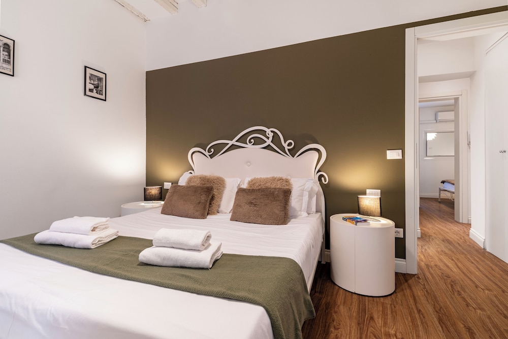 Ca’ d’Oro Cozy Suite by Wonderful Italy