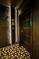 H Hotel