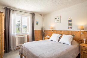 Logis Hôtel Le Gai Pinson