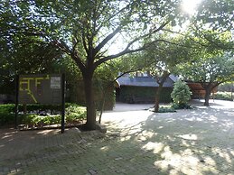 Foundry Guest Lodge