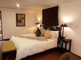 Foundry Guest Lodge
