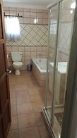 Foundry Guest Lodge