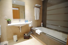 Golf Resort 2Beds Terrace Apartment