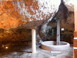 La Cueva Eco-Lodge