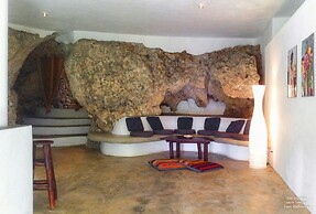 La Cueva Eco-Lodge