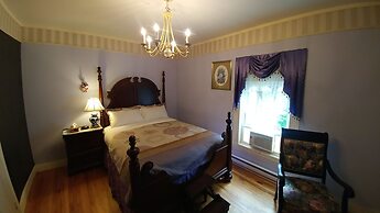 Inn on Frederick