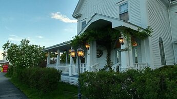 Inn on Frederick