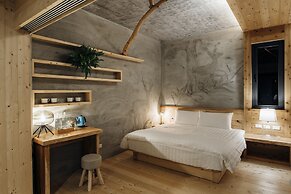 Sun Moon Lake Residence 8