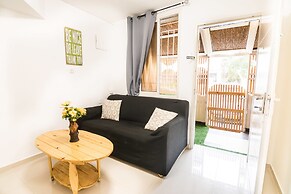 Asher's Apartments