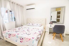 Asher's Apartments