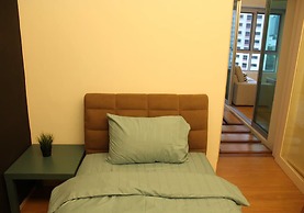 Izen Kiara by SYNC