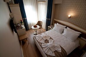 Mevlana Hotel