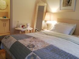 The Vee B&B