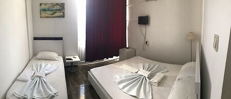 Pinar Motel 2022-33-0198