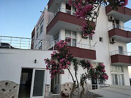 Pinar Motel 2022-33-0198