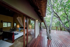 The Island River Lodge