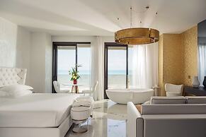 The Promenade Luxury Wellness Hotel