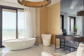 The Promenade Luxury Wellness Hotel