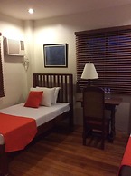 Casa Roces Bed and Breakfast