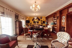 Shepinetree - Capela House