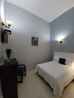 Hotel Class Colonial