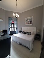 Hotel Class Colonial