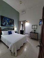 Hotel Class Colonial