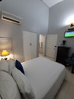 Hotel Class Colonial