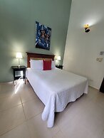Hotel Class Colonial
